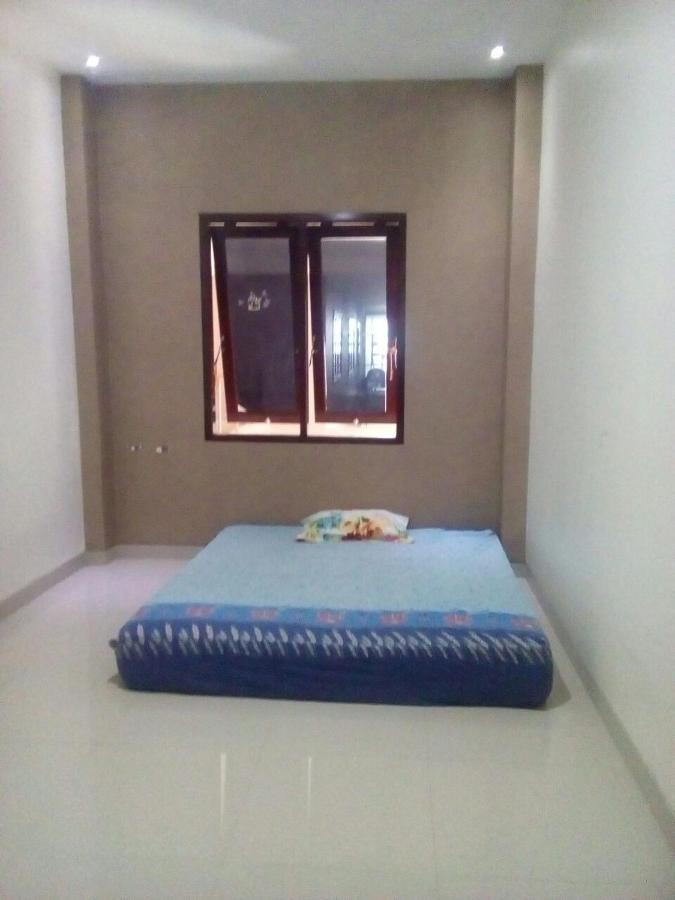 Bintara Jaya Yemima Guest House 베카시 외부 사진