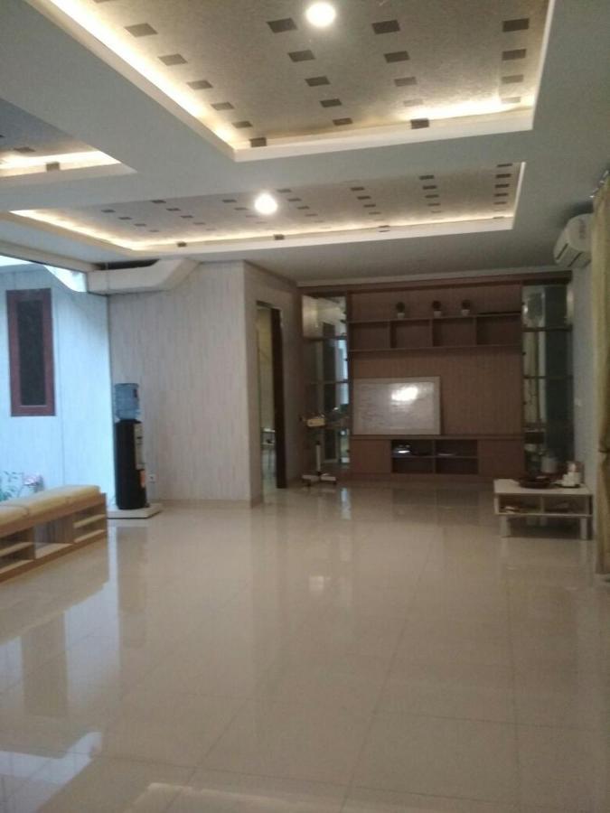 Bintara Jaya Yemima Guest House 베카시 외부 사진